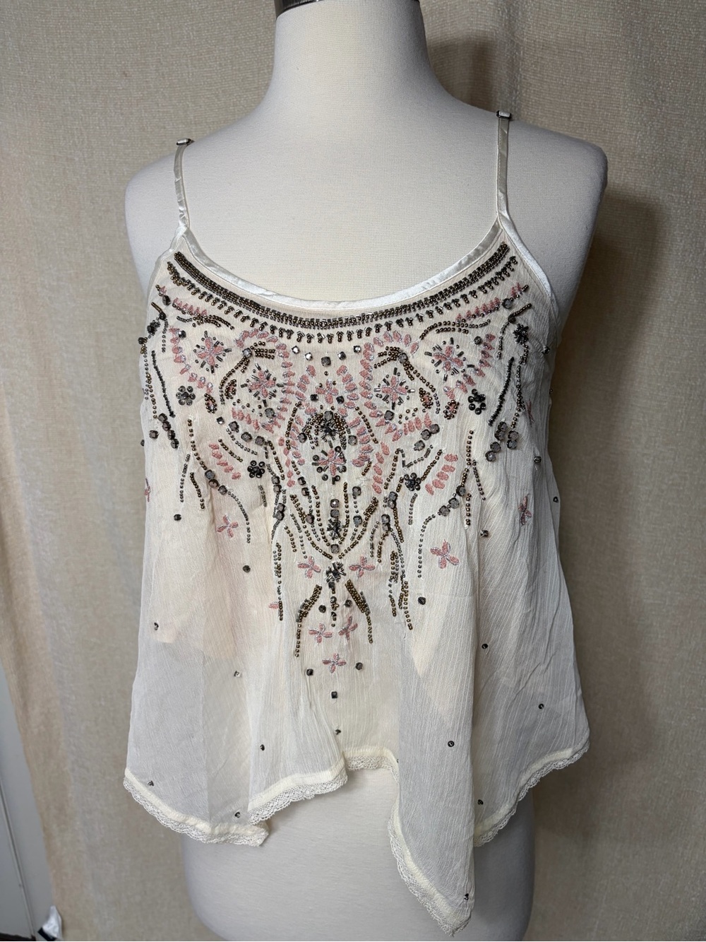 Abercrombie & Fitch White Beaded Embroidered Spaghetti Strap Camisole size xs